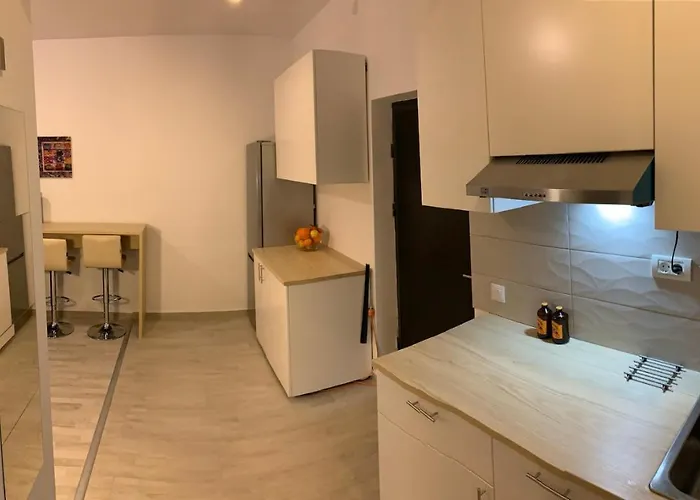 Ray Luxury Close To Presidential Palace